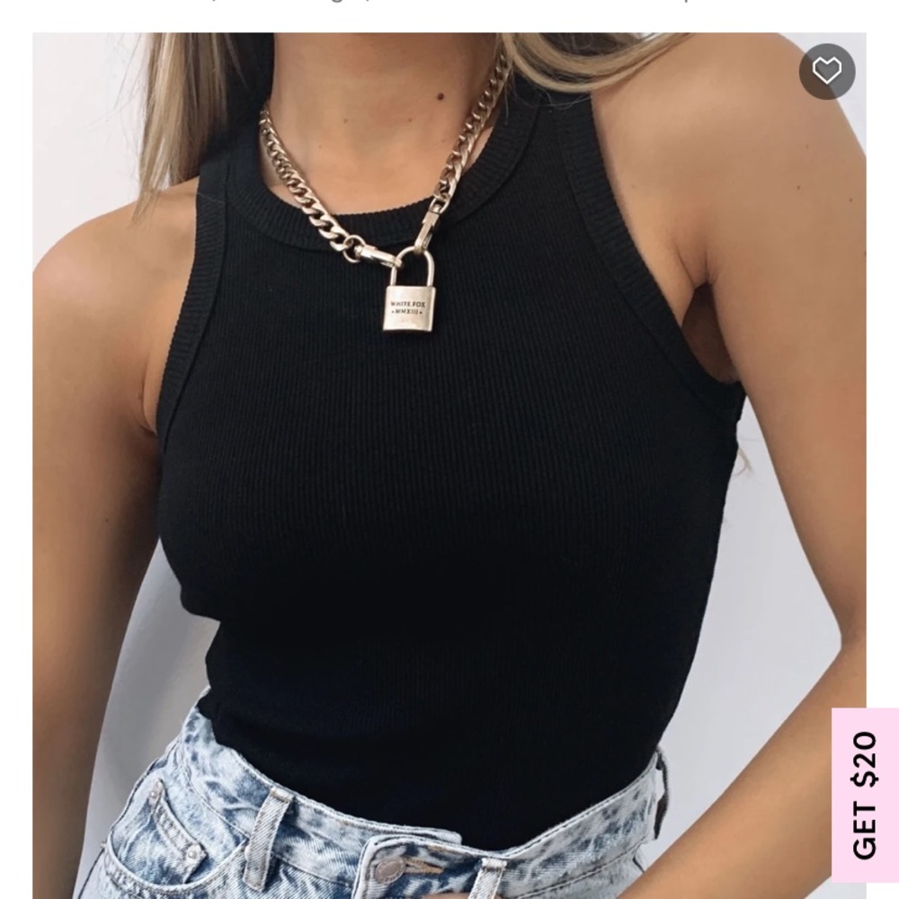 White Fox Boutique Black cropped tank size L